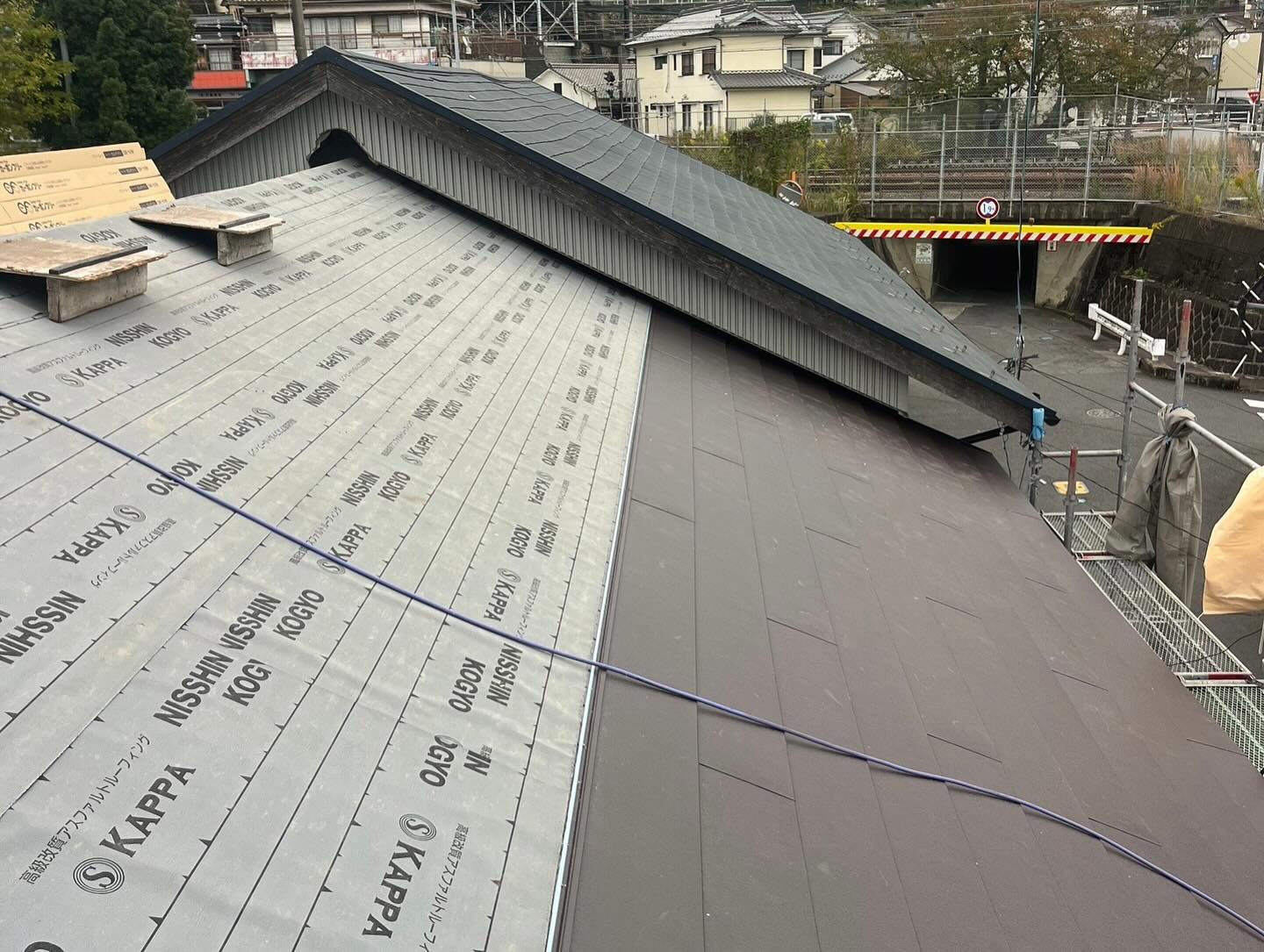 中津川市内において、カバー工法👷‍♂️